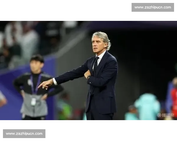 布冯力阻曼奇尼回归，意大利敲定加图索